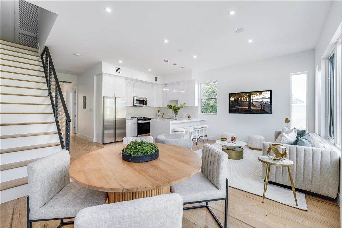 63 Stegman St - Photo 1