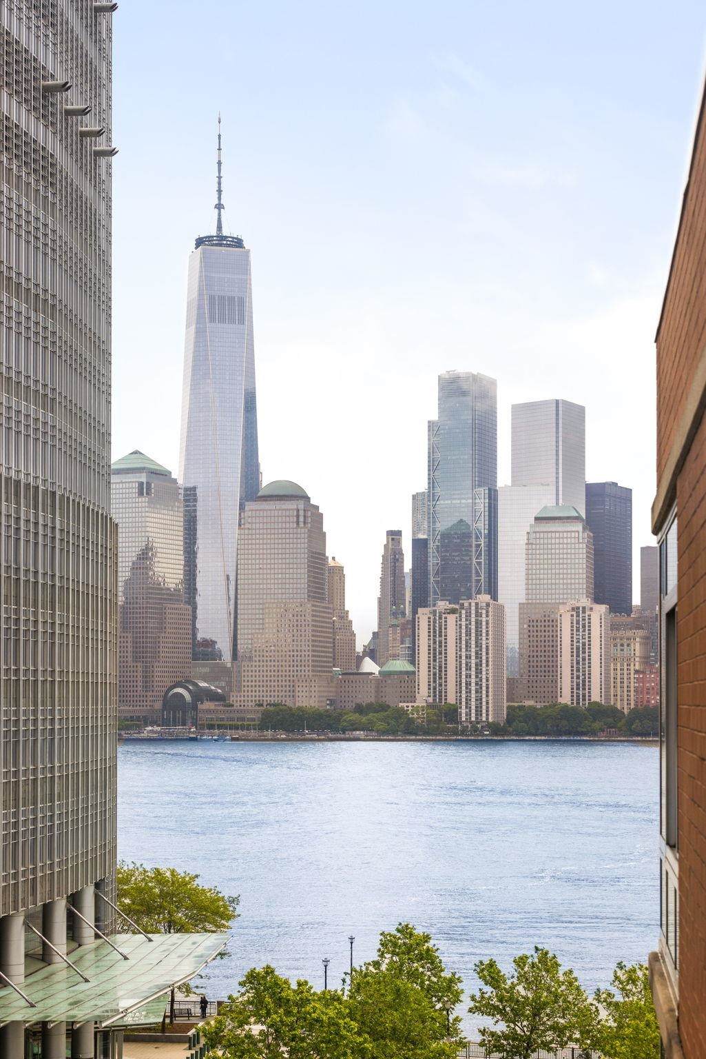 25 Hudson St - Photo 1