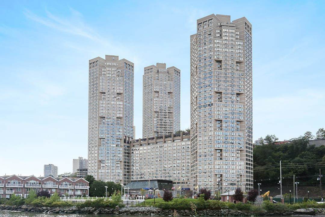 7000 Blvd East - Photo 1