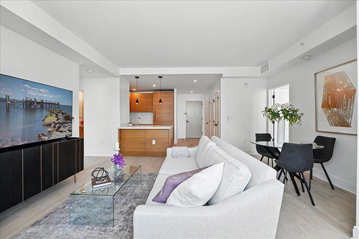 10 Provost St - Photo 1