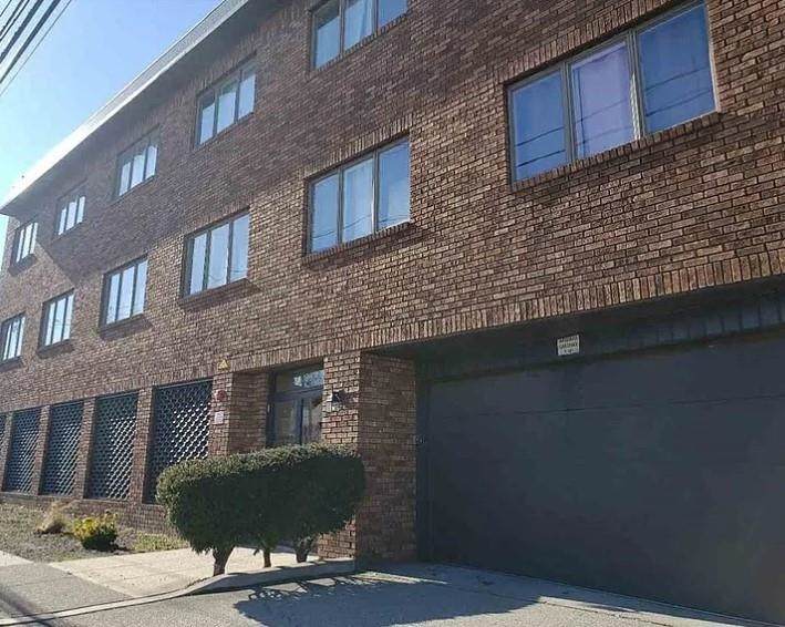 47 Bergen Blvd - Photo 1