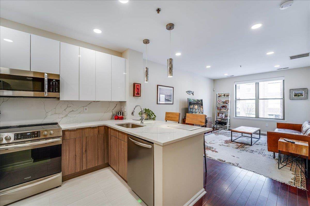 26 Avenue At Port Imperial - Photo 1