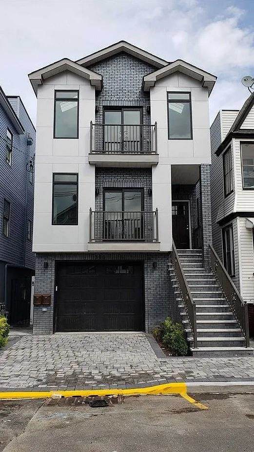 366 Armstrong Ave - Photo 1