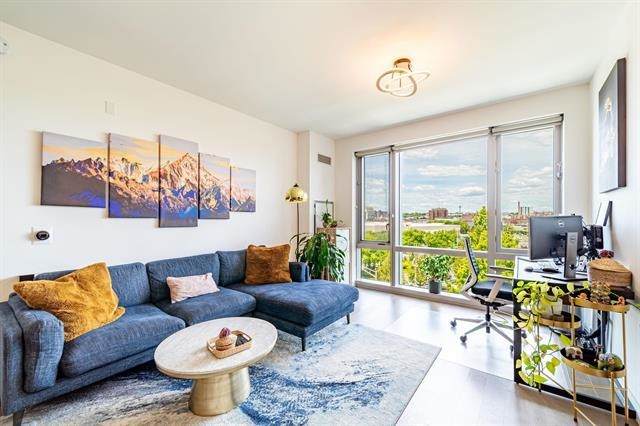 75 Park Lane South - Photo 1