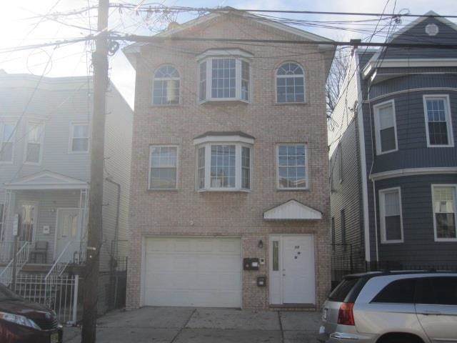 99 Bidwell Ave - Photo 1