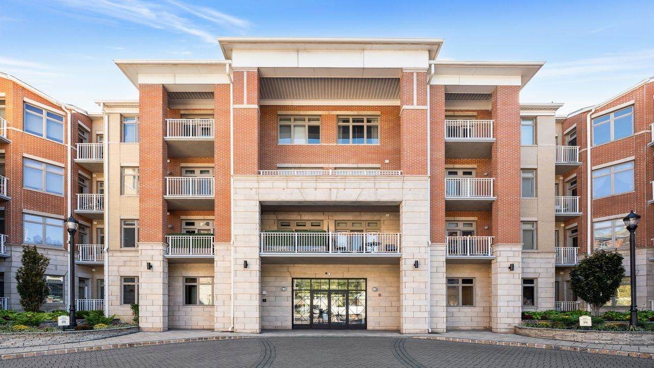 7400 River Rd - Photo 1