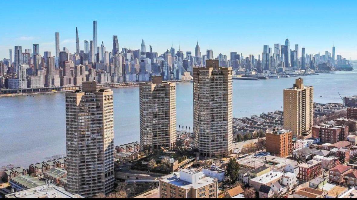 7002 Blvd East - Photo 1