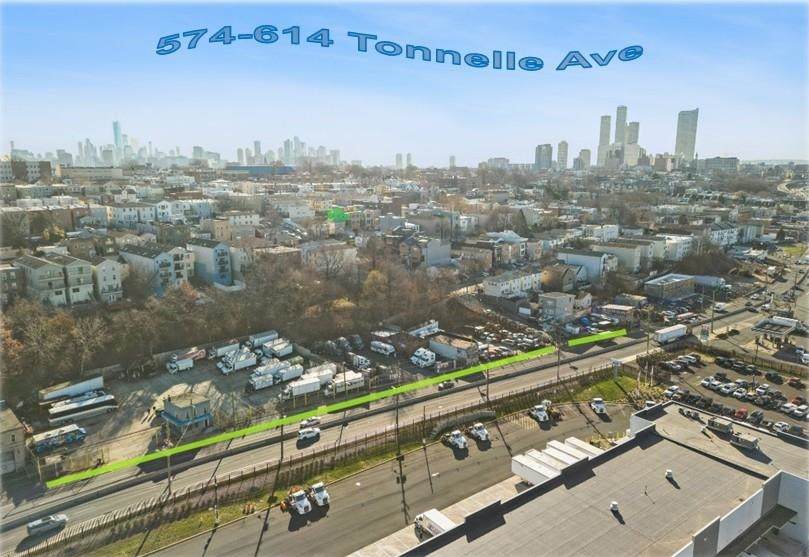 574-614 Tonnelle Ave - Photo 1