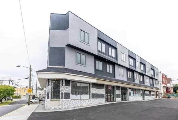 44 Bergen Blvd - Photo 1