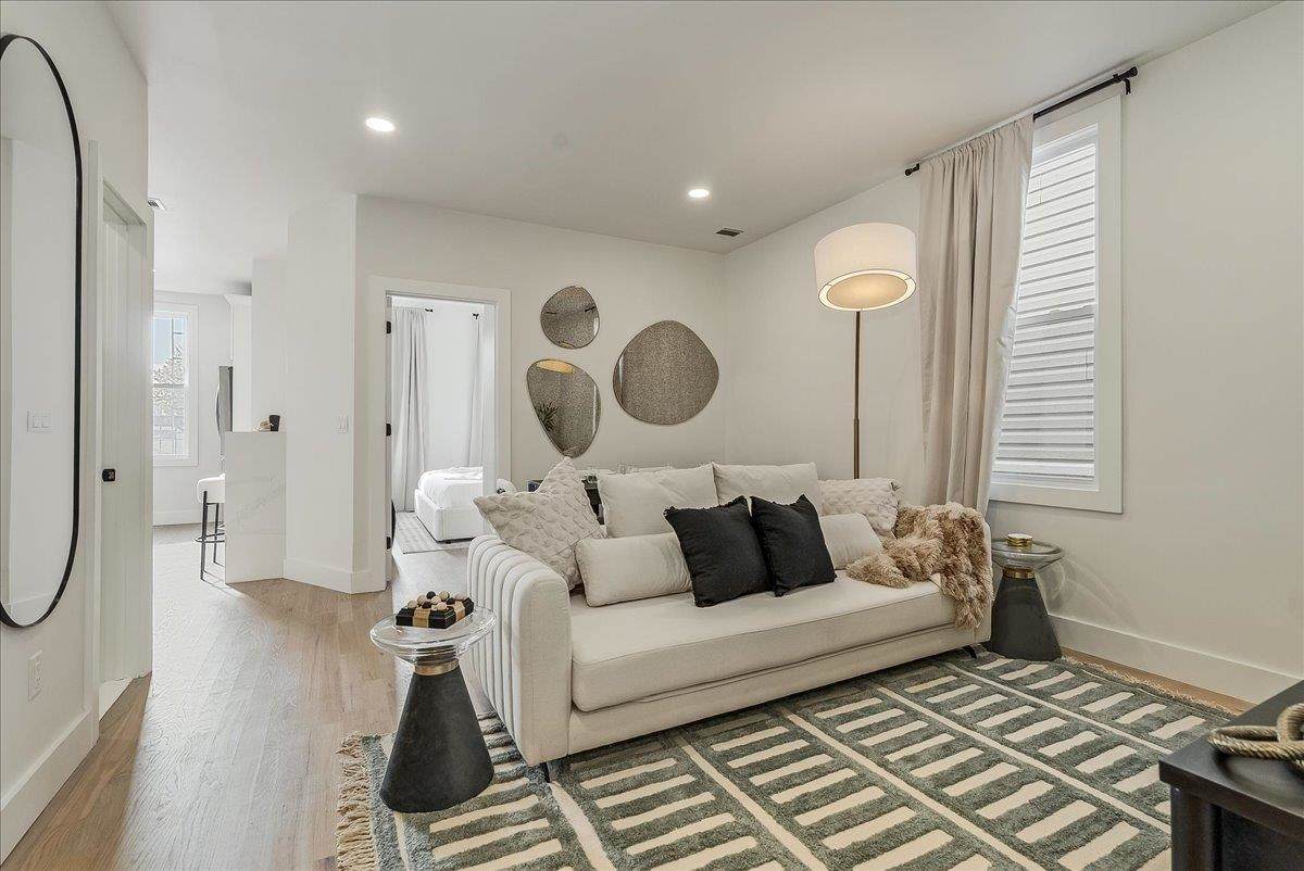 97-99 Zabriskie St - Photo 1