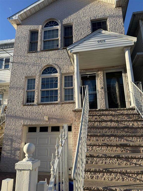 167 Garfield Ave - Photo 1