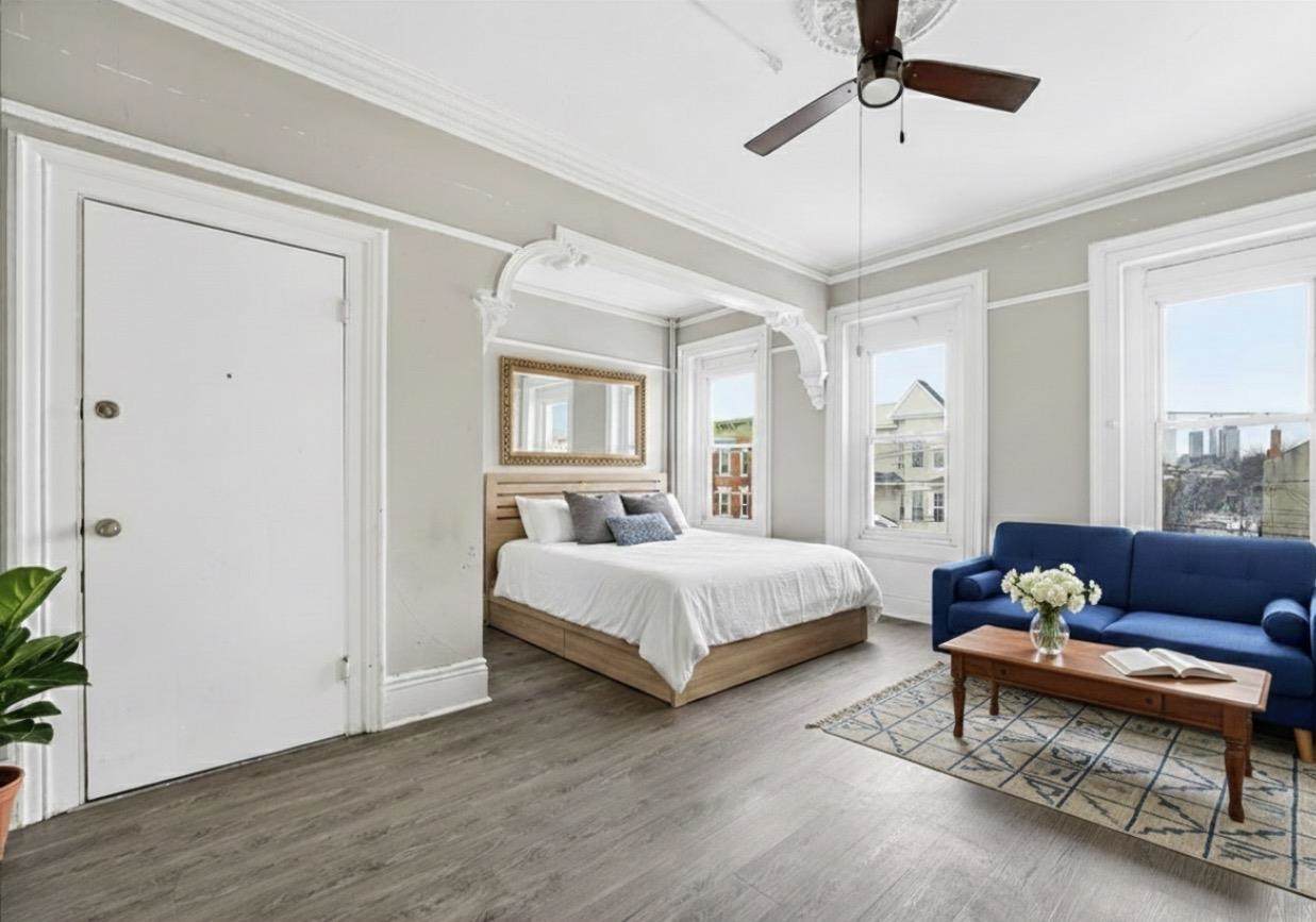 289 Forrest St - Photo 1