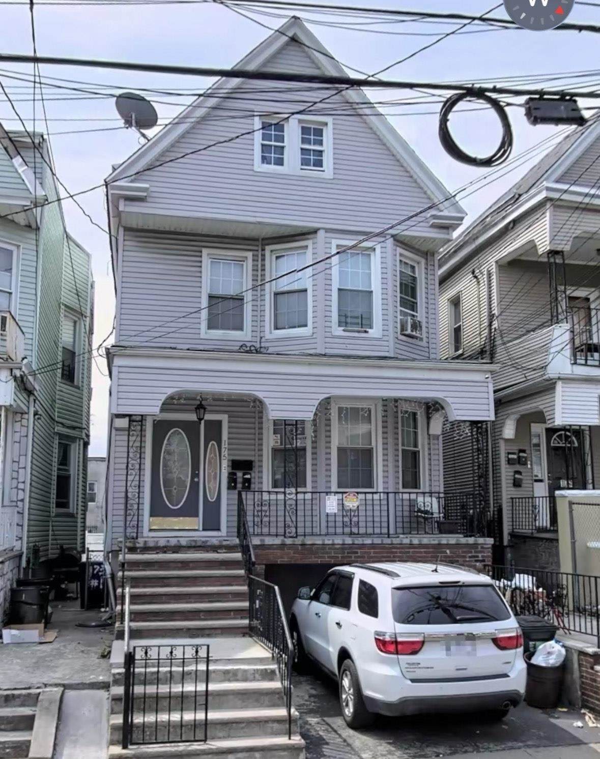 175 Wegman Parkway - Photo 1