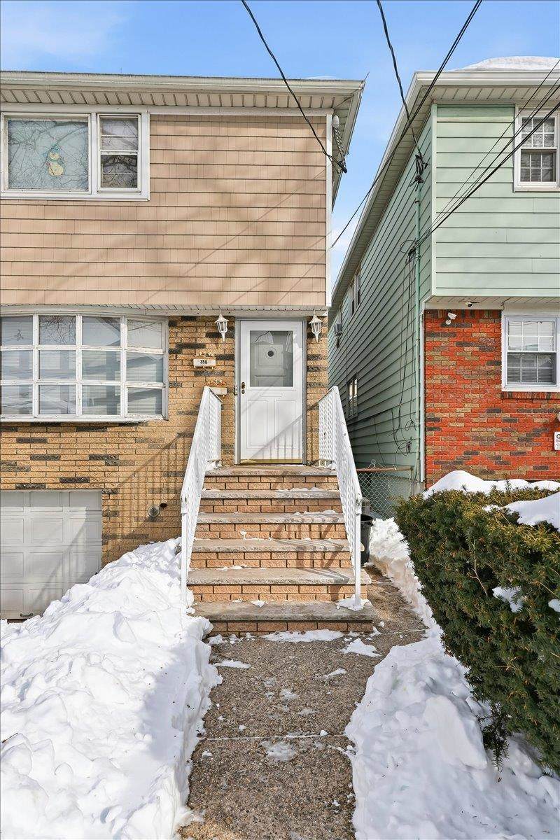 358 Cator Ave - Photo 1
