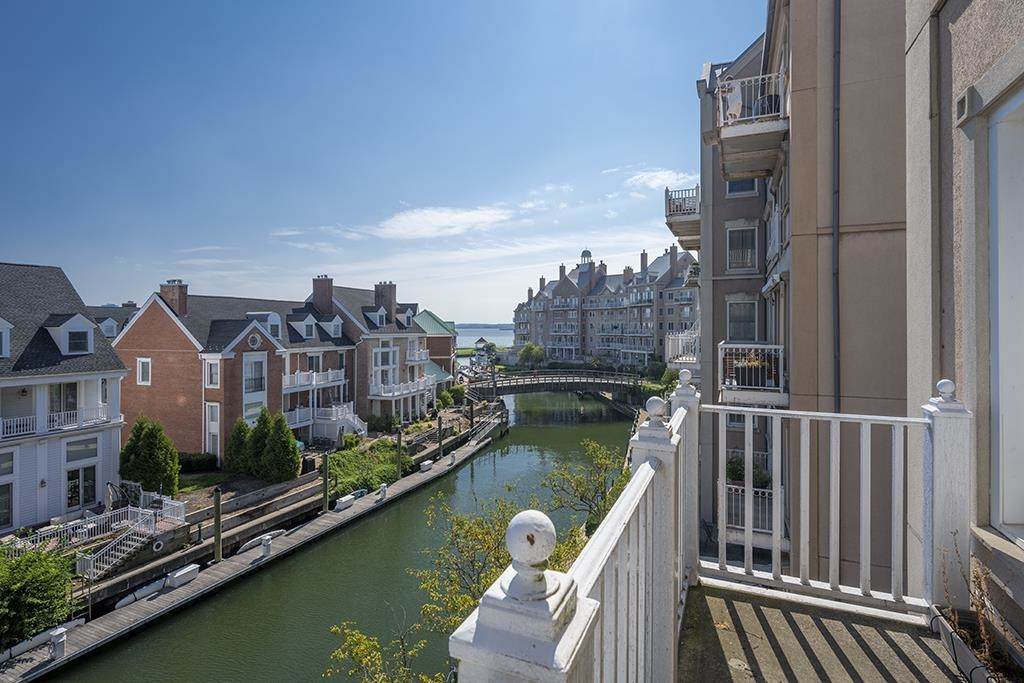 203 Shearwater Ct West - Photo 1