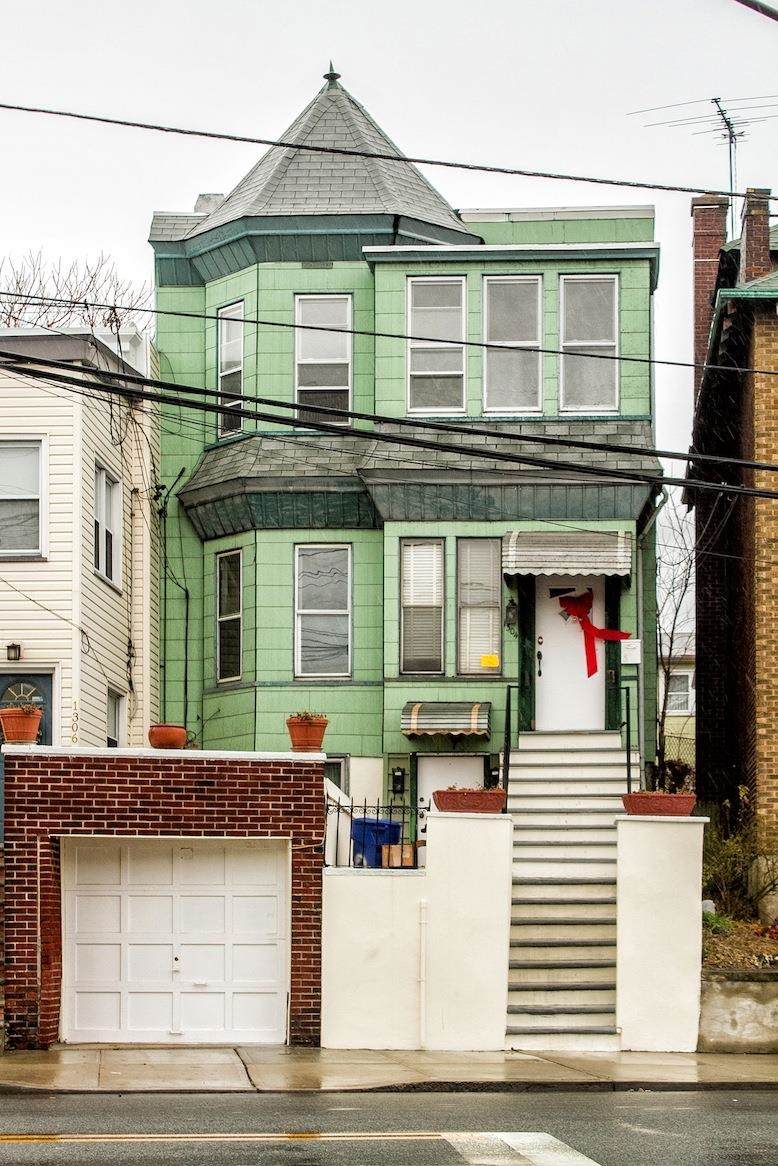 1304 Paterson Plank Rd - Photo 1