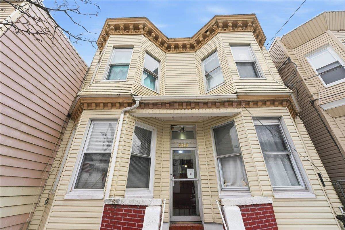 509 Monastery Pl - Photo 1