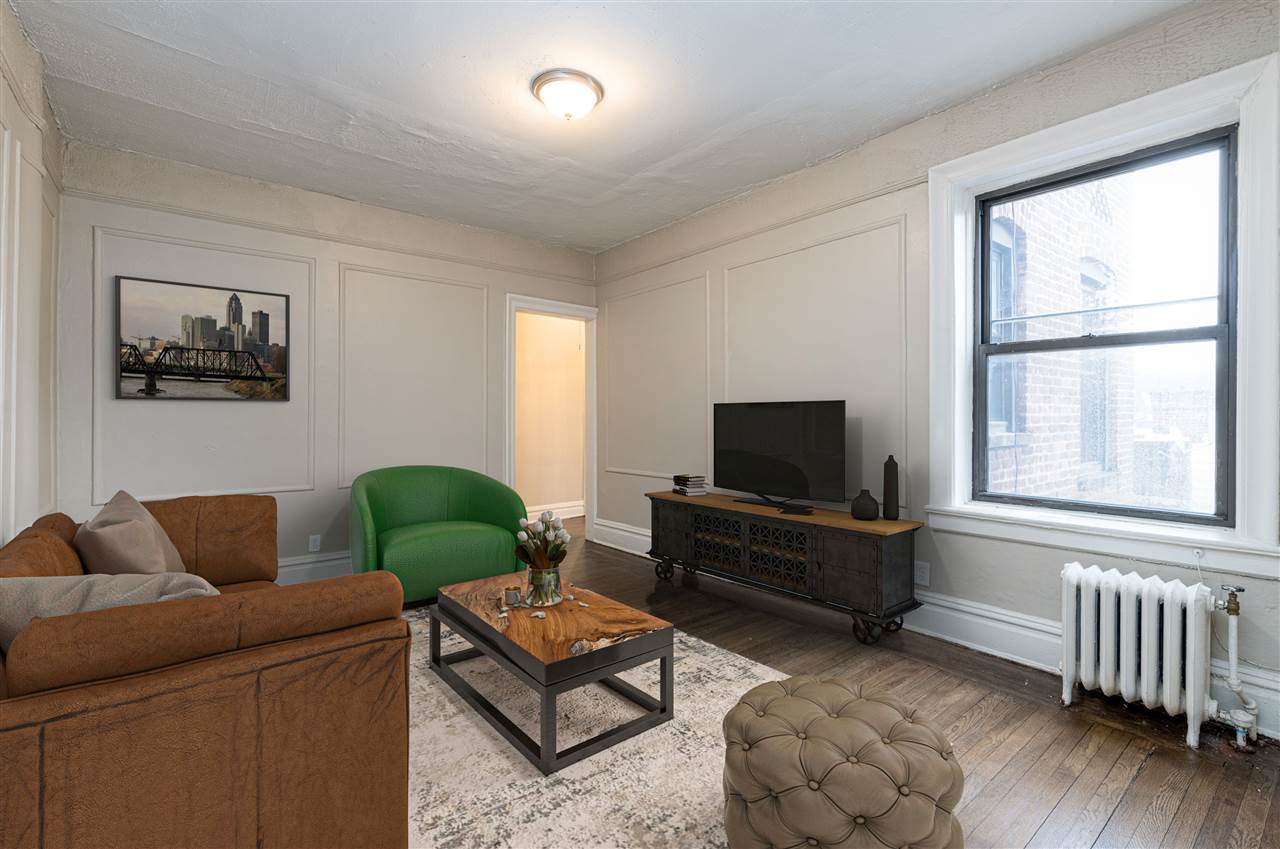 429 Fairmount Ave - Photo 1