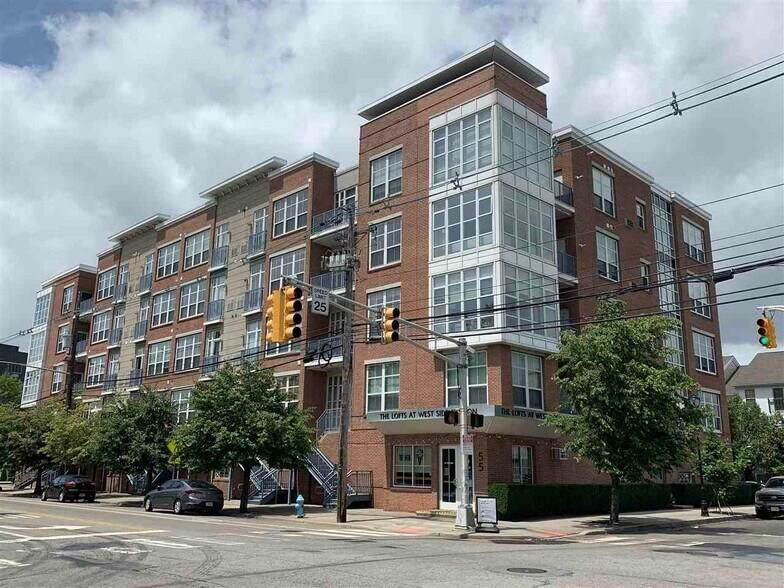 55 Mallory Ave - Photo 1
