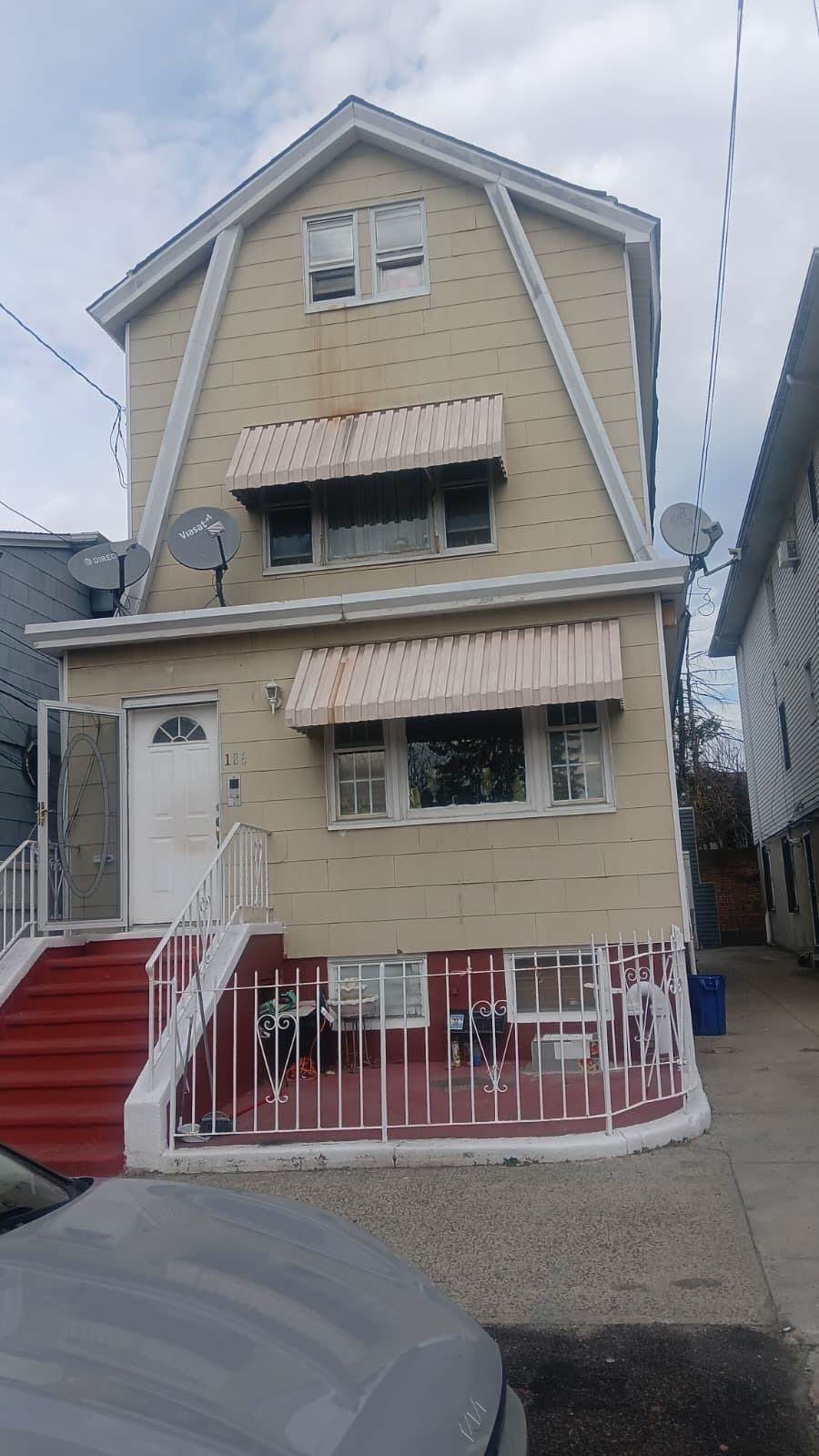 186 Mcadoo Ave - Photo 1