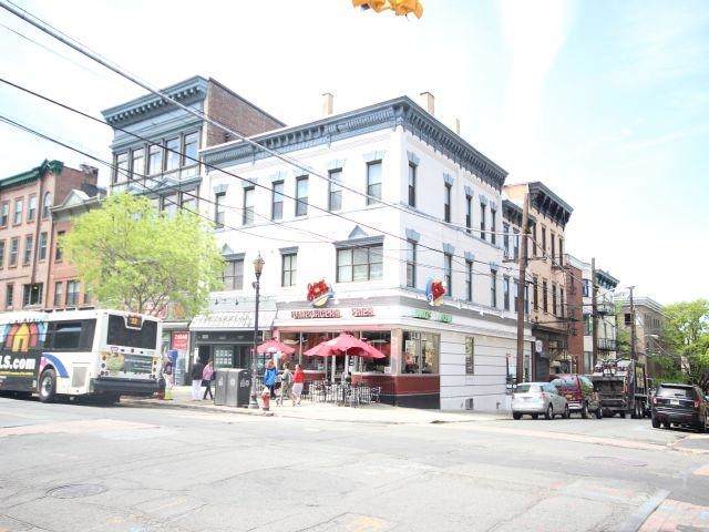 132 Washington St - Photo 1
