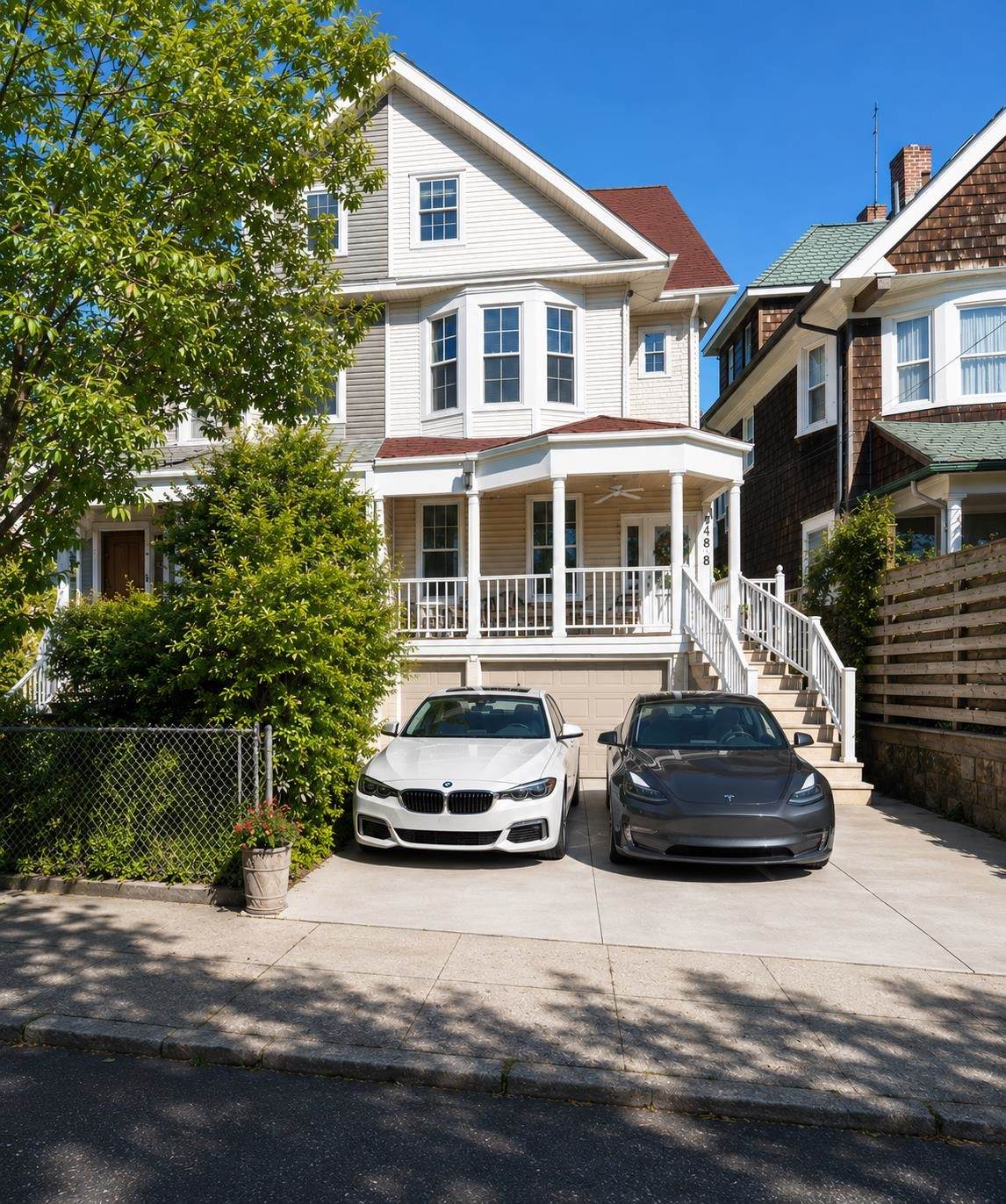 48 Danforth Ave - Photo 1