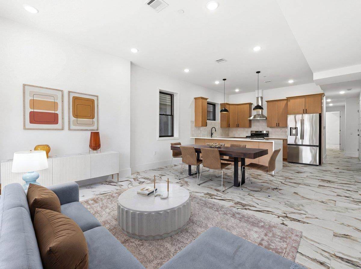 68 Jordan Ave - Photo 1