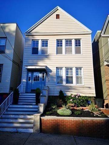 138 West 30Th St - Photo 1