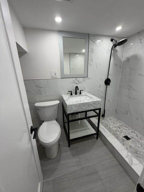 https://bt-photos.global.ssl.fastly.net/liberty/orig_boomver_1_260010605-2.jpg