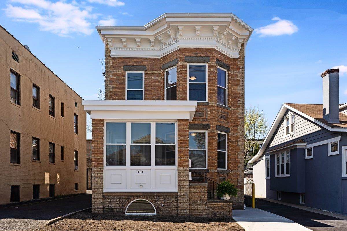 191 Franklin St - Photo 1