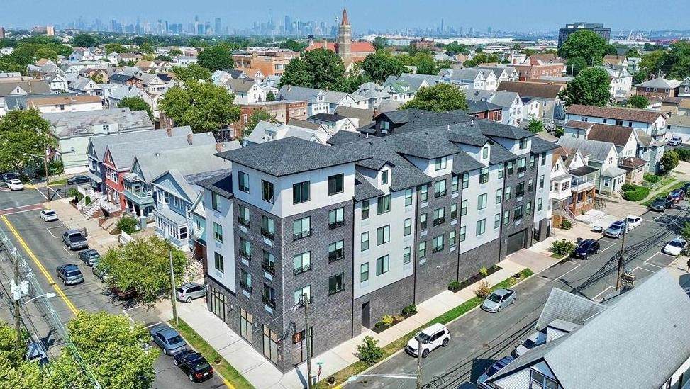 140 Avenue B - Photo 1