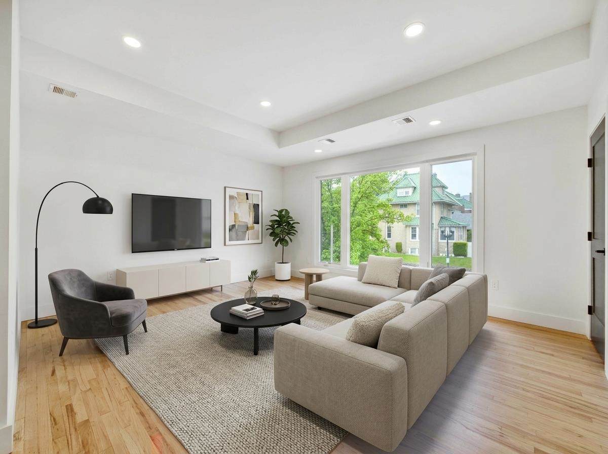 7809 Broadway - Photo 1