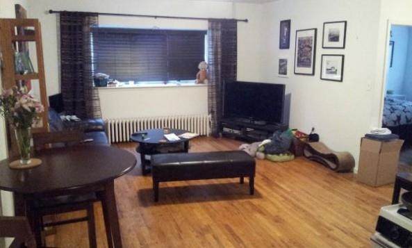 217 10TH ST - Photo 1
