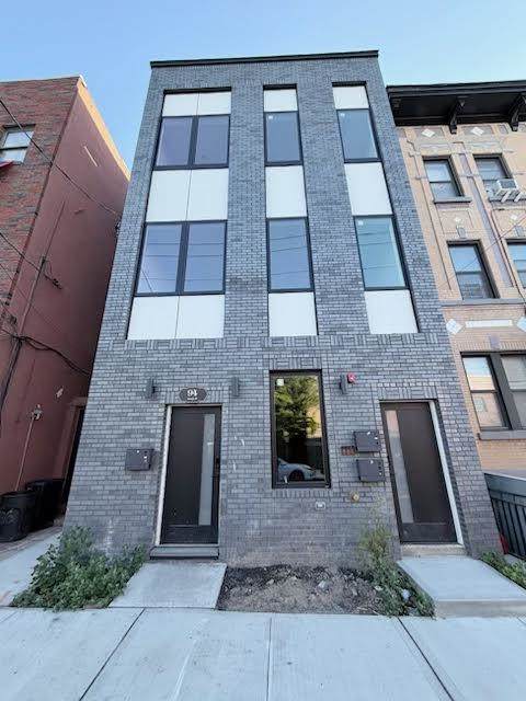 94 South St - Photo 1