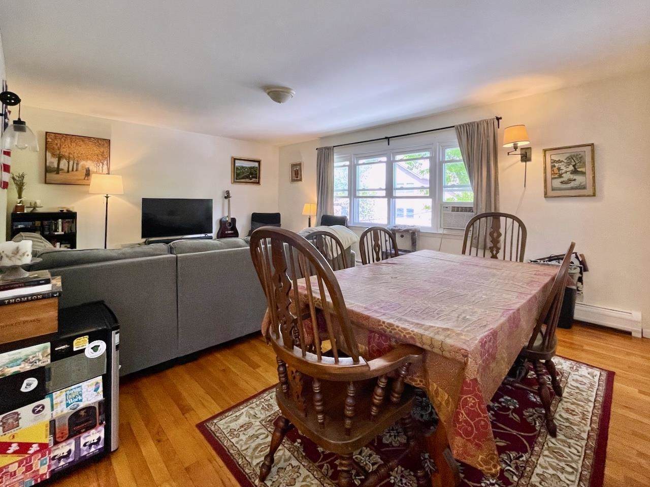 431 Manila Ave - Photo 1