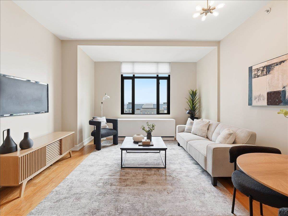 105 Greene St - Photo 1
