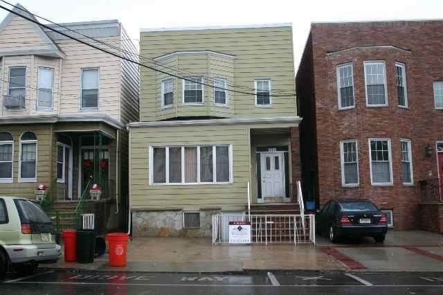 1903 Palisade Ave - Photo 1