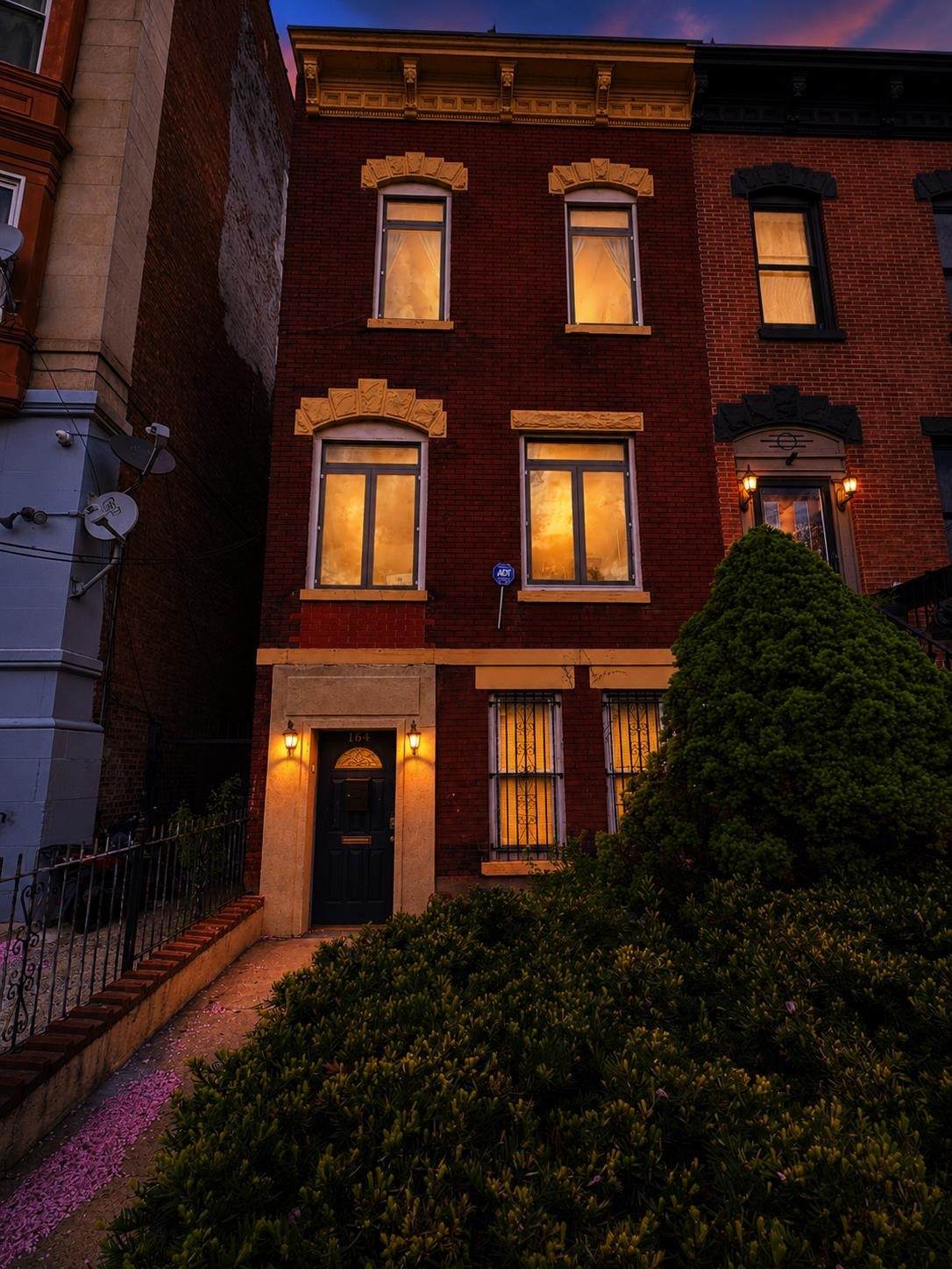 164 Harrison Ave - Photo 1