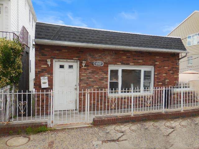 6507 Columbia Ave - Photo 1