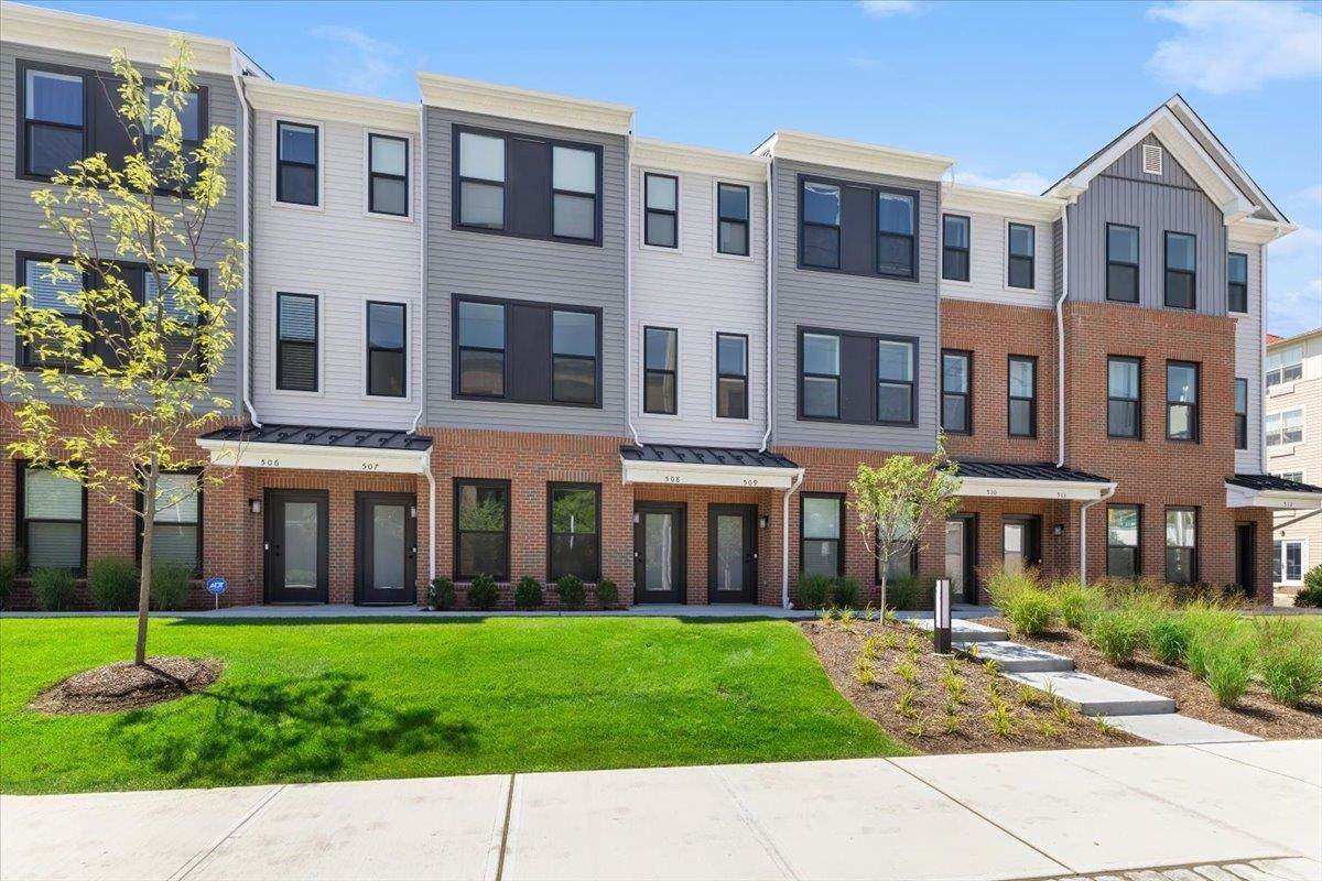 500 Willow St - Photo 1