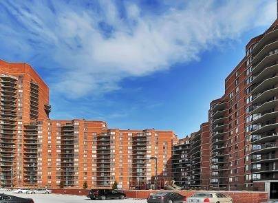 408 Harmon Cove Tower - Photo 1