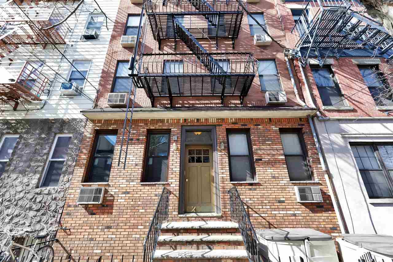 414 Madison St - Photo 1