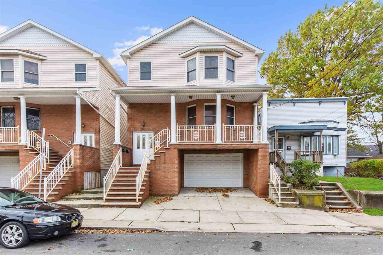 201 Stevens Ave - Photo 1