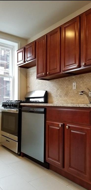 329 Palisade Ave - Photo 1