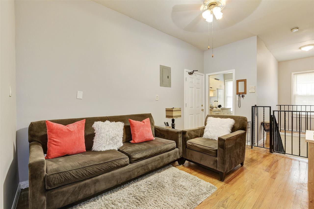 119 Clendenny Ave - Photo 1
