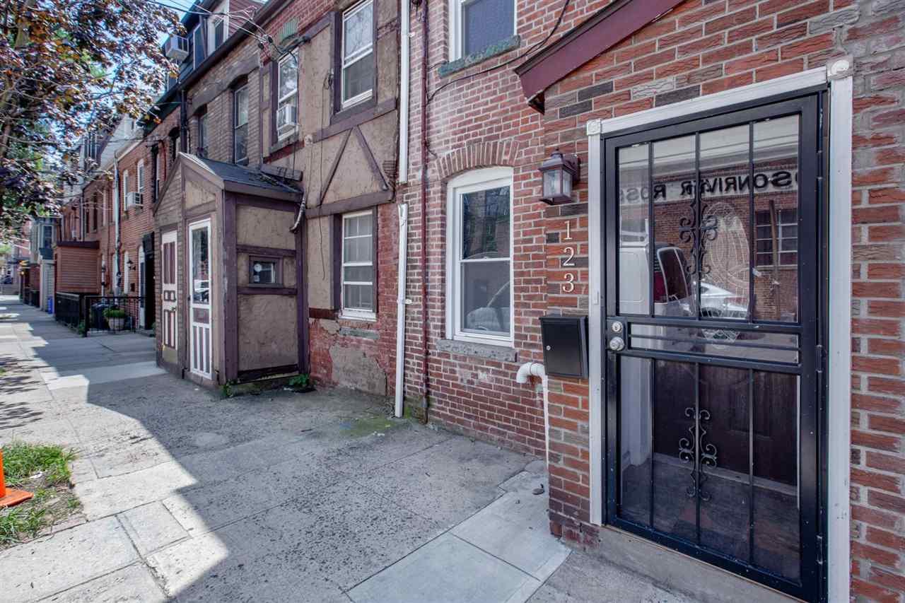 123 Willow Terrace - Photo 1