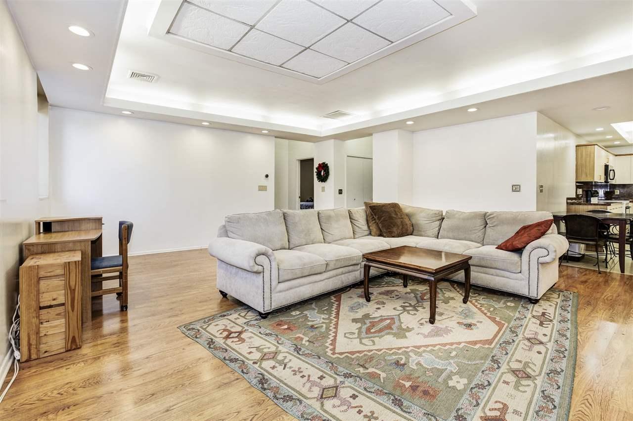 75 Liberty Ave - Photo 1
