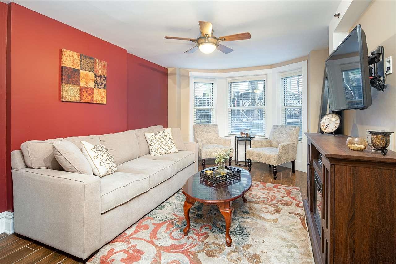 703 Park Ave - Photo 1