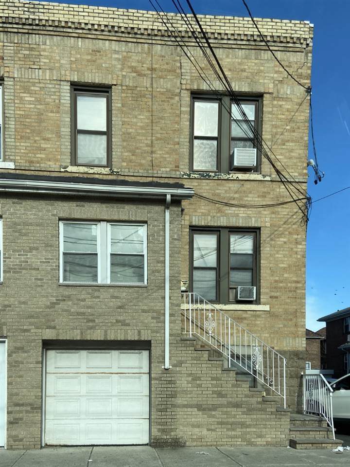 1708 76TH ST - Photo 1