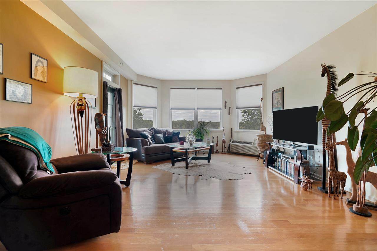15 Enterprise Ct - Photo 1